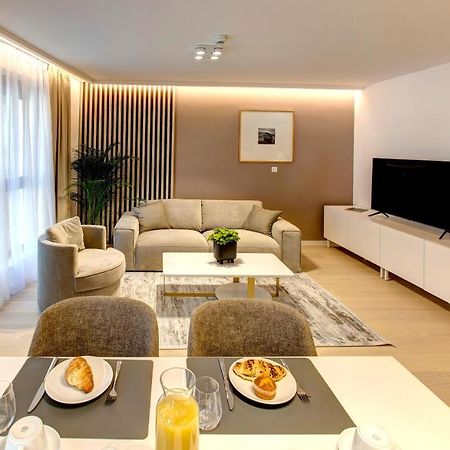 Four Blue Seasons - Luxury Apartments ดูบรอฟนิก ภายนอก รูปภาพ