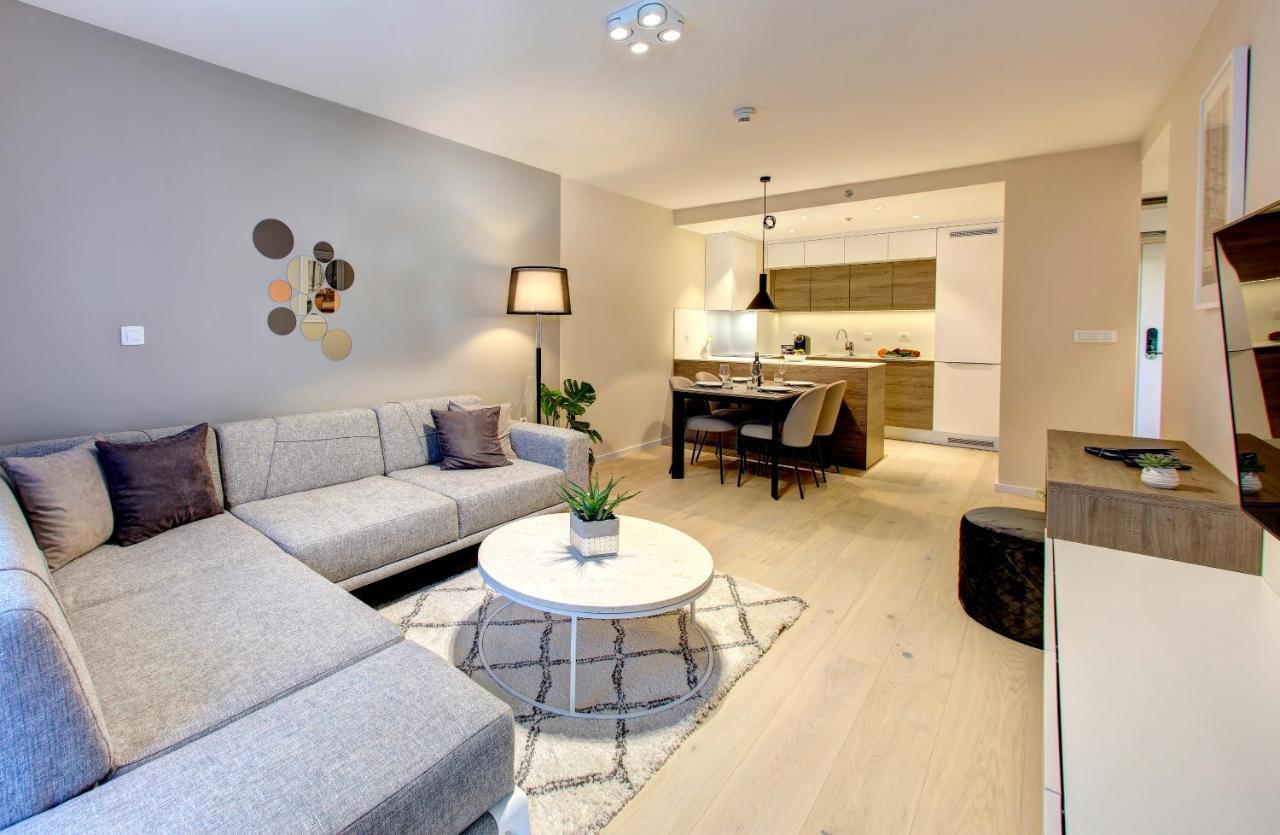 Four Blue Seasons - Luxury Apartments ดูบรอฟนิก ภายนอก รูปภาพ