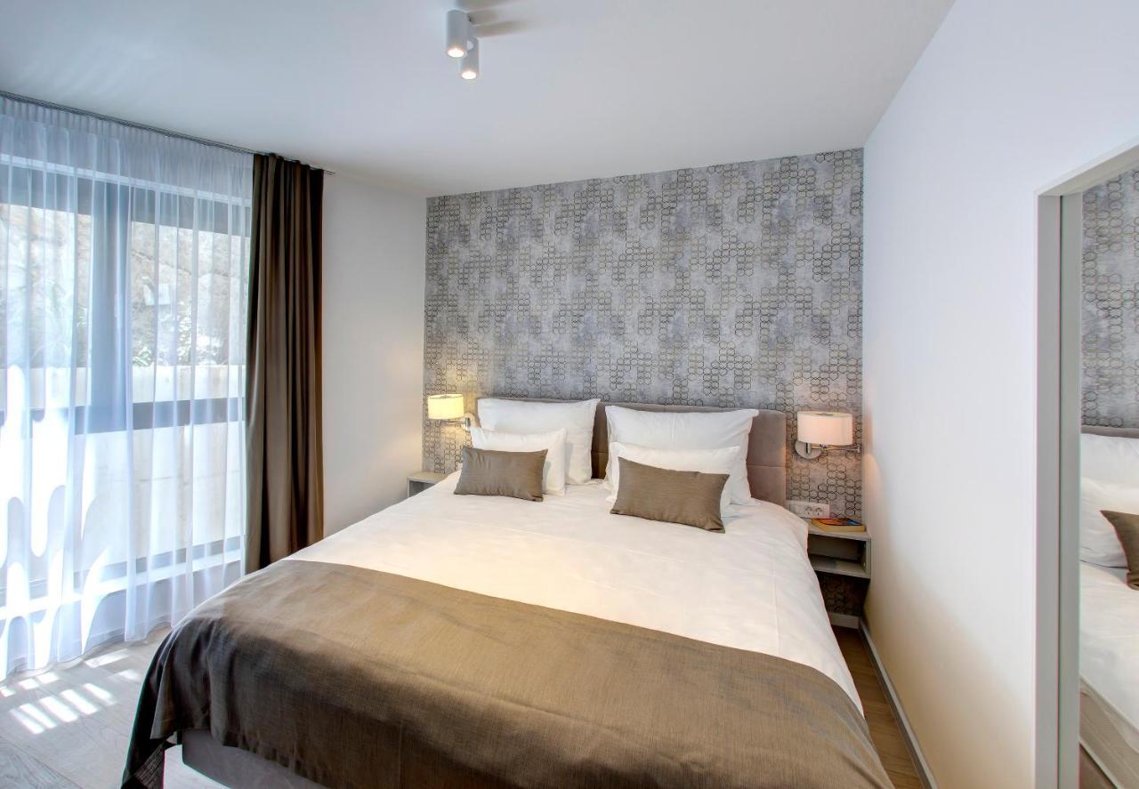 Four Blue Seasons - Luxury Apartments ดูบรอฟนิก ภายนอก รูปภาพ