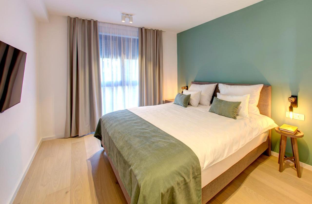 Four Blue Seasons - Luxury Apartments ดูบรอฟนิก ภายนอก รูปภาพ