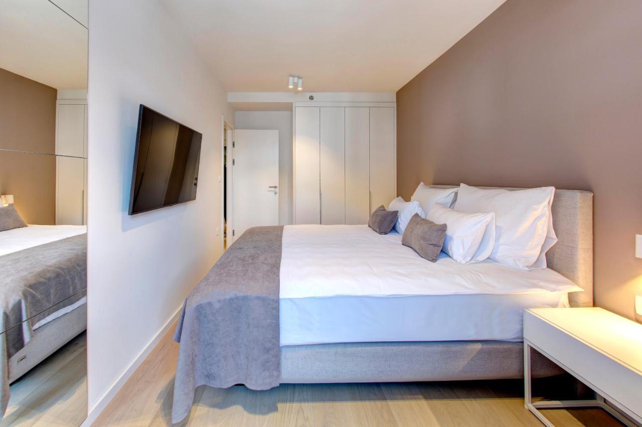 Four Blue Seasons - Luxury Apartments ดูบรอฟนิก ภายนอก รูปภาพ