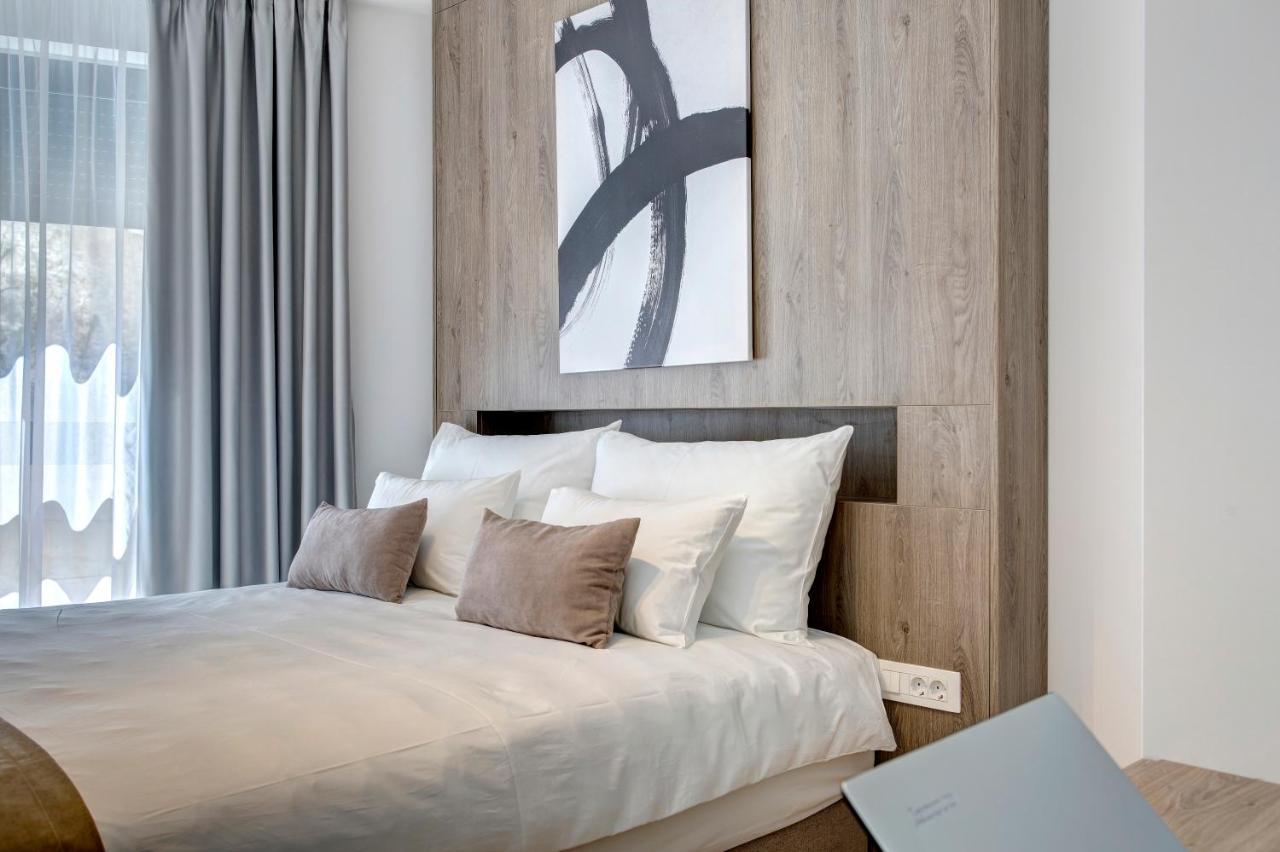 Four Blue Seasons - Luxury Apartments ดูบรอฟนิก ภายนอก รูปภาพ